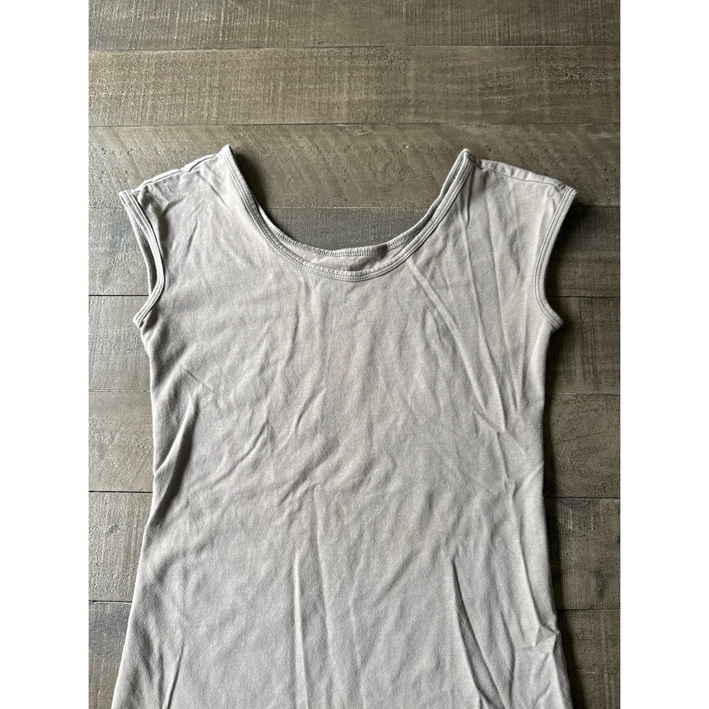 Bella Bird Women's Gray Basic Tee Tank Top size Small - Picture 2 of 7